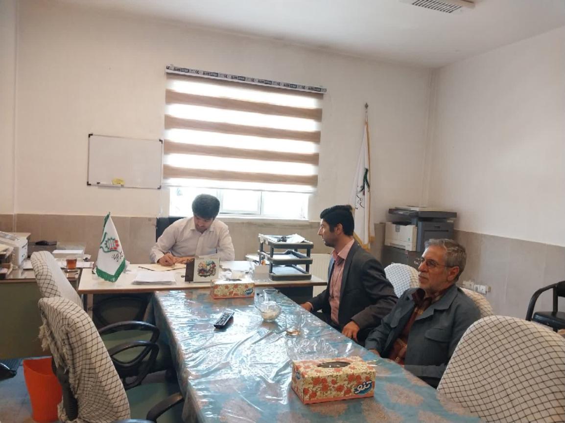 جلسه رسیدگی به مشکل واحد تولید پرک